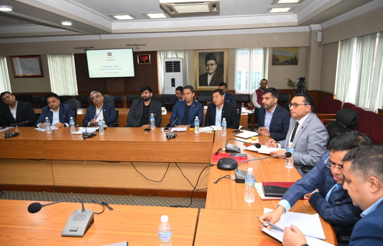 बहुराष्ट्रिय २० ठूला करदाता कम्पनीसँग अर्थमन्त्रीले गरे छलफल